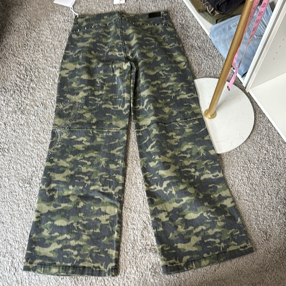 NWT Playboy Studded Denim Jeans 9 - Picture 2 of 5